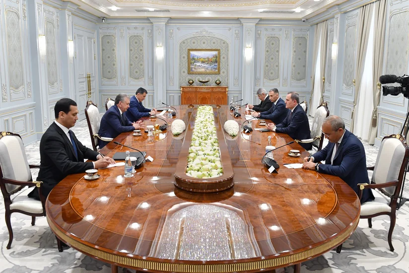 Глава МИД Азербайджана поблагодарил президента Узбекистана