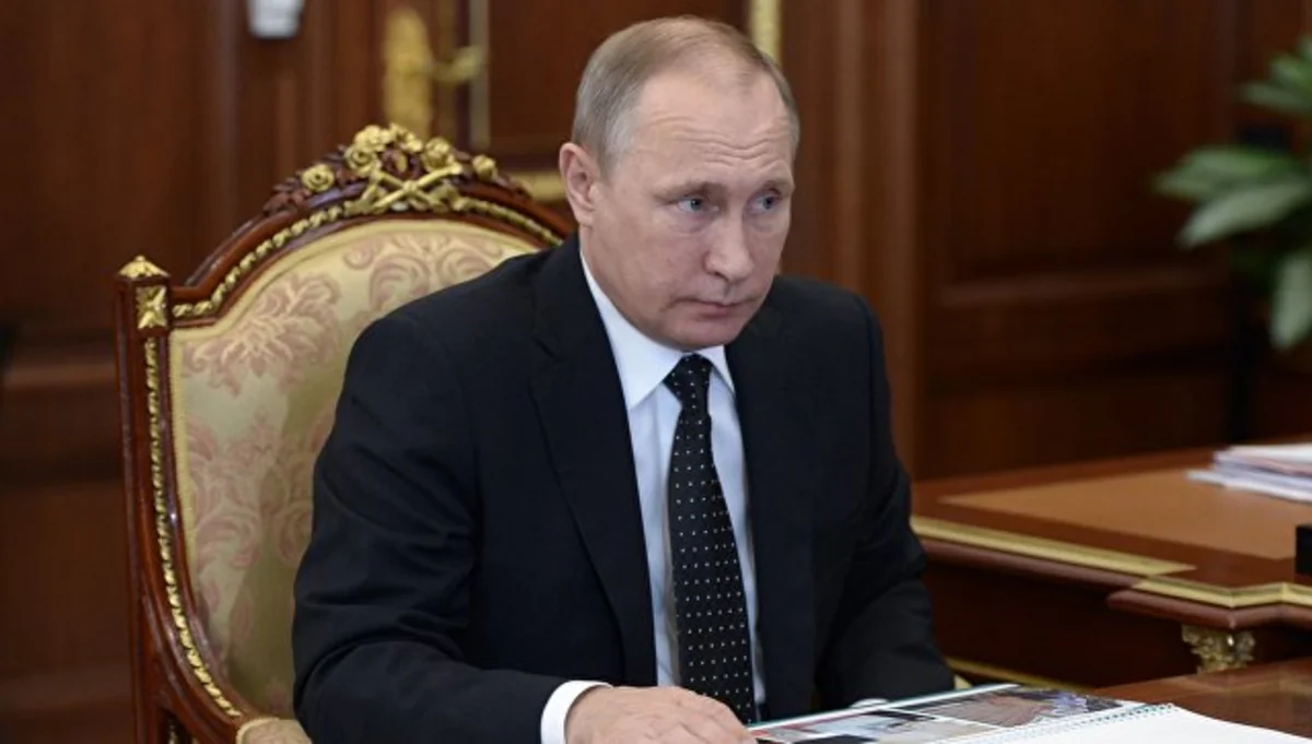 Путин: Развитие торгово-экономических связей с Украиной должно быть в поле постоянного внимания