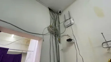 FHN Bakıda geyim mağazasını bağlayıb