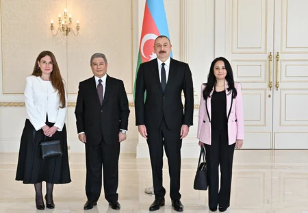 Президент Азербайджана принял верительные грамоты посла Египта