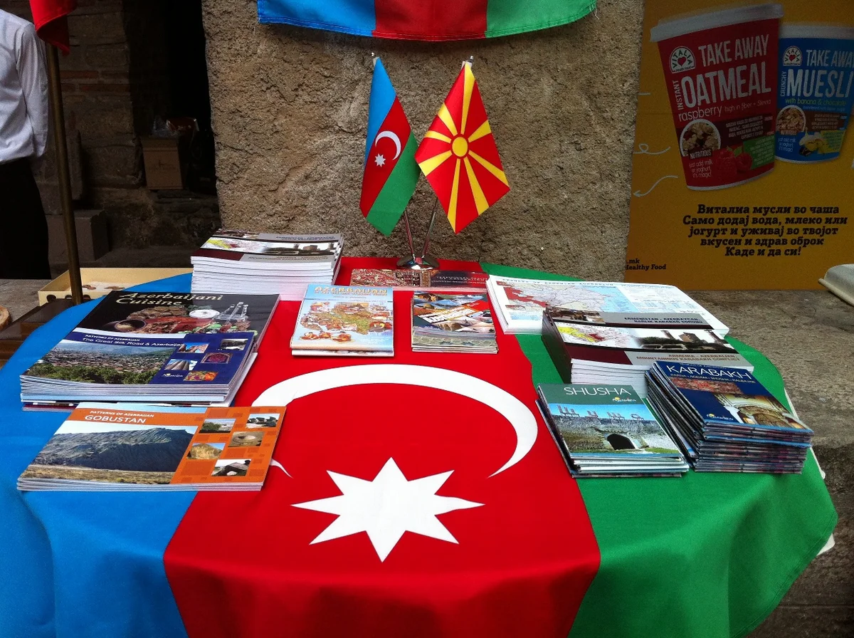Makedoniyada Azərbaycan güşəsi böyük maraqla qarşılanıb