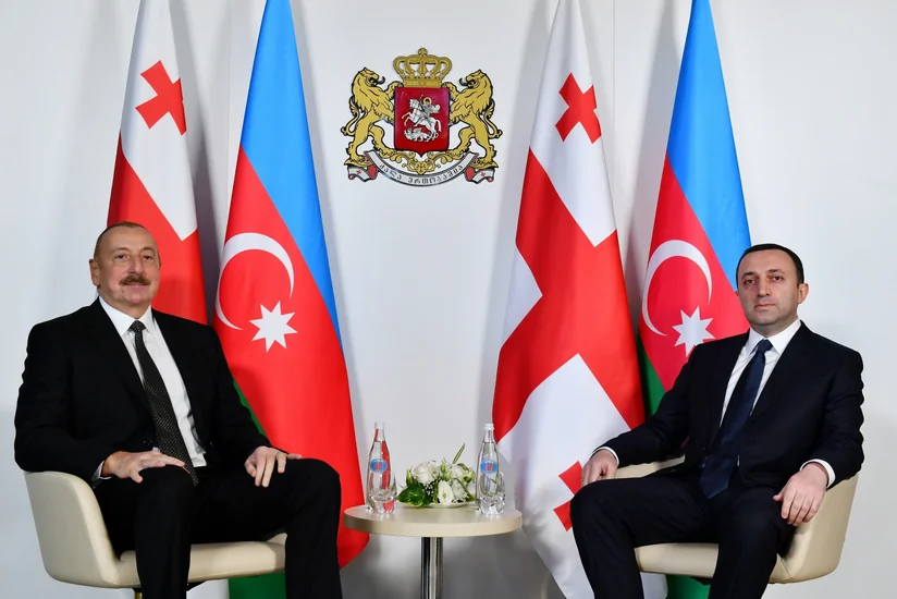 Prezident İlham Əliyevin İrakli Qaribaşvili ilə təkbətək görüşü olub - YENİLƏNİB