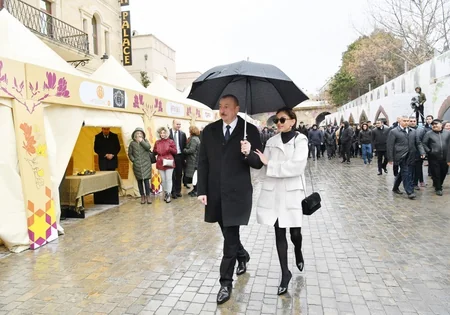 Prezident İlham Əliyev Novruz bayramı münasibətilə ümumxalq şənliyində iştirak edib - YENİLƏNİB-3