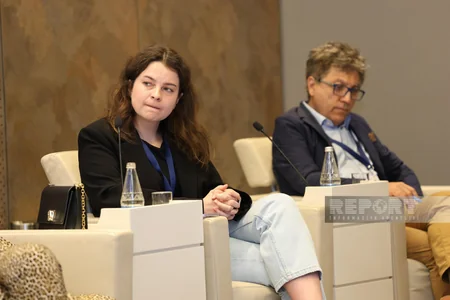 Provision of economic diversity discussed on sidelines of 6th World Forum on Intercultural Dialogue