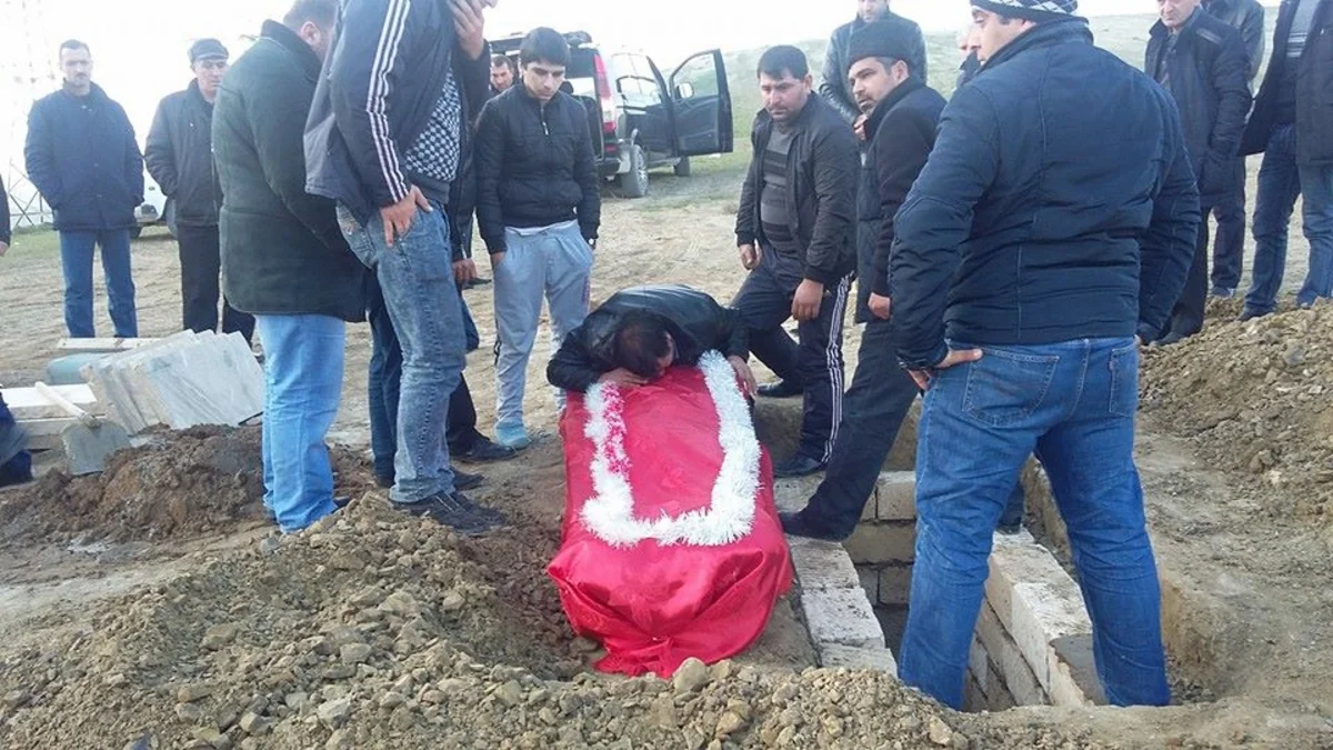 Bakıda 6 ay əvvəl vurulan 17 yaşlı piyada dünyasını dəyişib - FOTOLAR