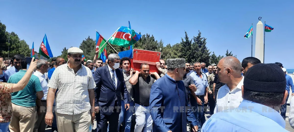 Kəlbəcərdə şəhid olan operator dəfn edilib - YENİLƏNİB