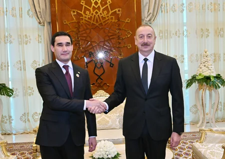 Президент Ильхам Алиев встретился с президентом Туркменистана