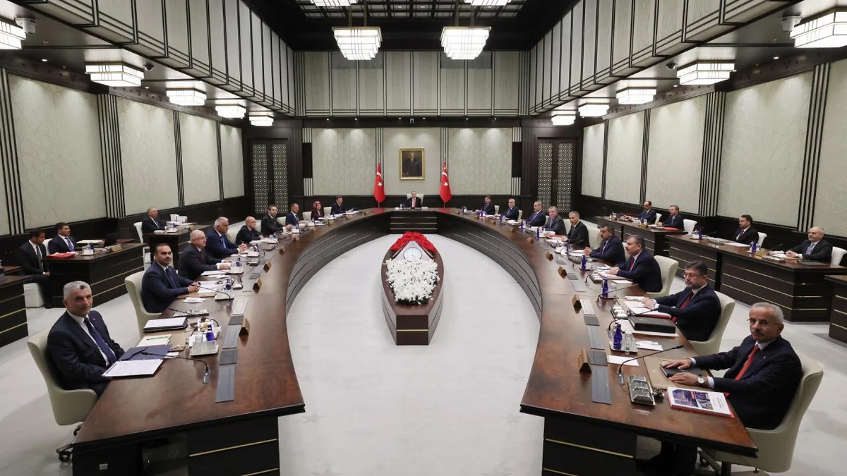 Türkiyə Nazirlər Kabineti toplanıb, Soçi görüşünün nəticələri müzakirə olunur