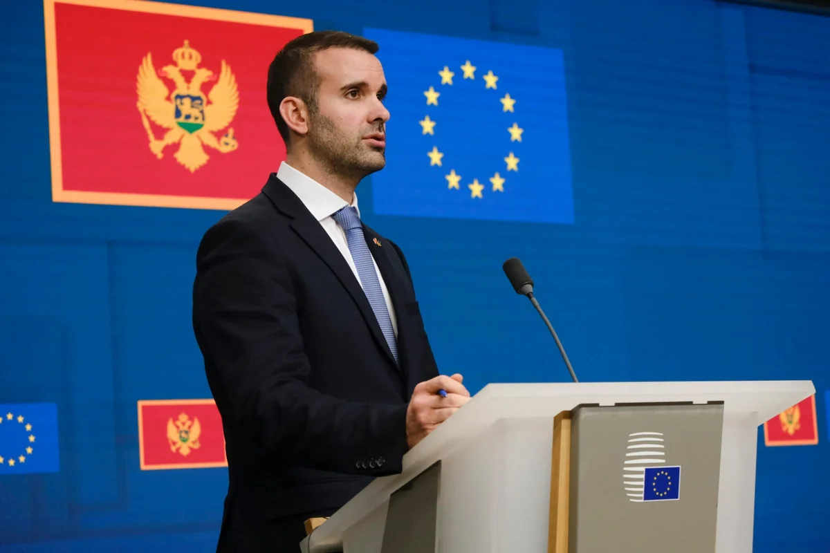 Monteneqro hökuməti kütləvi atışmadan sonra silah əldə etməyə qadağanı müzakirə edəcək