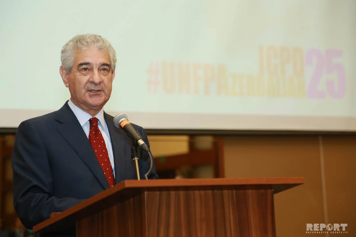 Əli Əhmədov: “Azərbaycan Ordusu dünyanın qüdrətli orduları sırasında layiqli yer tutub”