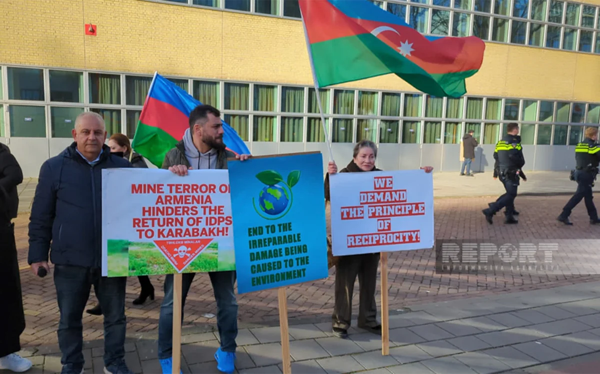 Azerbaijani diaspora in Netherlands holds peaceful protest