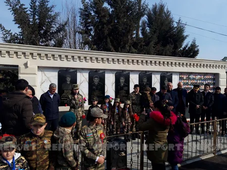 Biləsuvarda şəhidlərin xatirəsinə ucaldılan abidənin açılışı olub