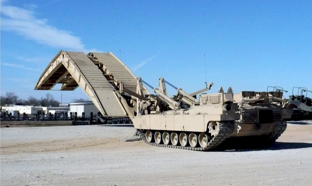 Германия поставит Украине 16 танковых мостоукладчиков Biber