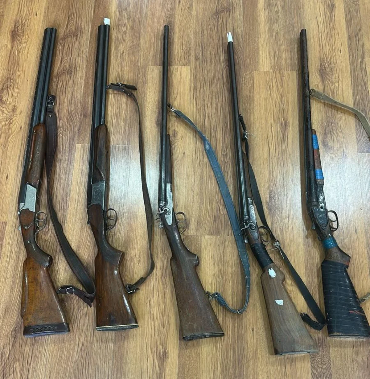 Xaçmazda sənədsiz silahlar polisə təhvil verilib