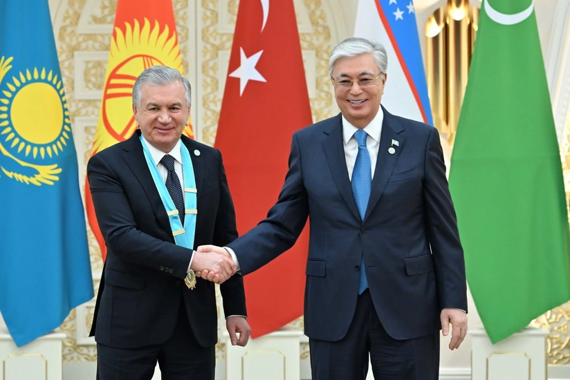 President of Uzbekistan awarded with Supreme Order of Turkic World