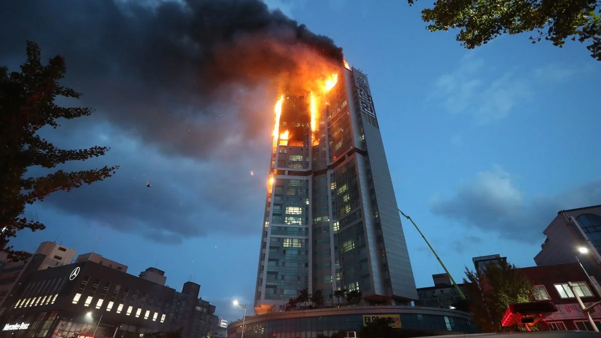 South Korea: Dozens hospitalized due to fire in high-rise building