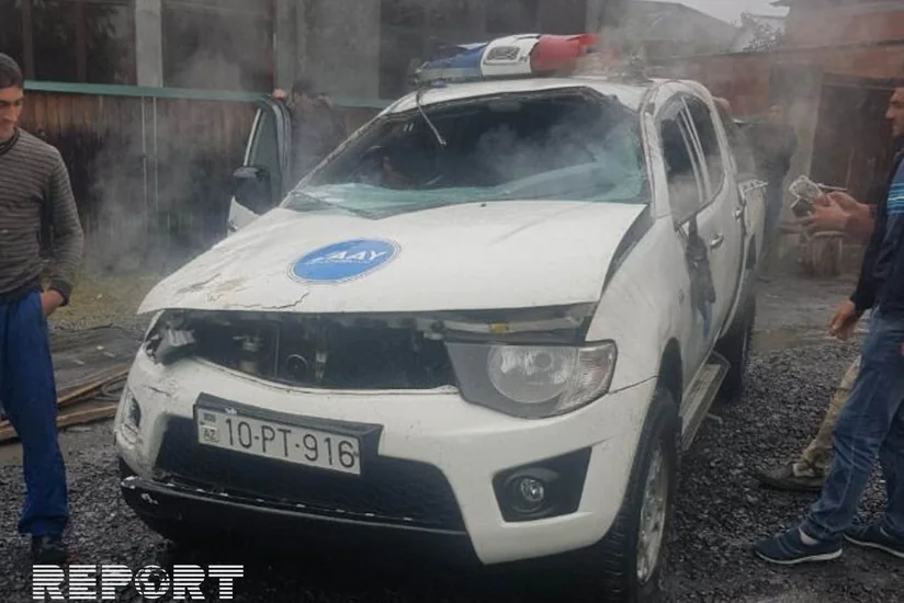 Dövlət Agentliyinə məxsus avtomobil qəzaya uğrayaraq yanıb, xəsarət alanlar var - FOTO - VİDEO - YENİLƏNİB