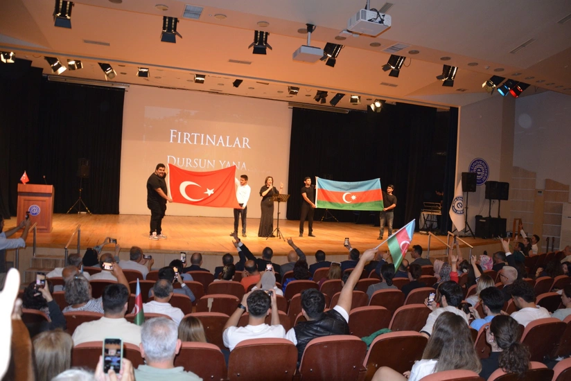 İzmirdə “Azərbaycan Mədəniyyət və İncəsənət Günü”nün rəsmi açılışı olub