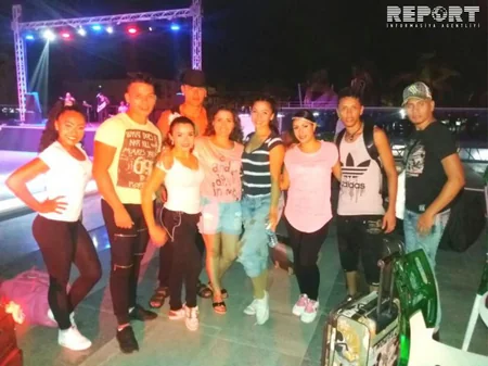 Qırmızı dəniz sahilindəki ecazkar və nadir gülləri ilə məşhur şəhərdən - REPORTAJ