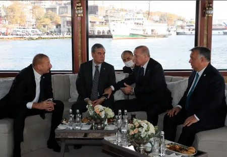 Azərbaycan Prezidenti İstanbulda Türk Şurasının katibliyinin yeni binasının açılışında iştirak edib