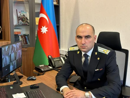 DSX rəisi Firad Əliyevi təltif edib