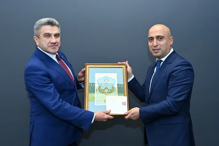 Tatarıstanın təhsil naziri Bakıda səfərdədir