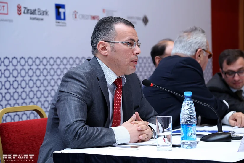 Vüsal Qasımlı: Manatın məzənnəsi sabitləşib, amma tələb-təklifdən asılı olaraq dəyişə bilər