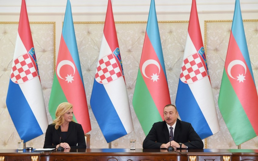 Prezident İlham Əliyev: Futbol üzrə Azərbaycan milli komandası ilə fəxr edirik