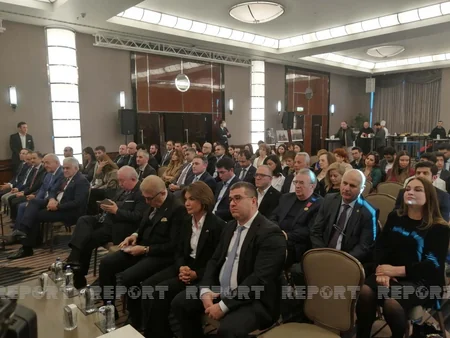 Azərbaycanın İstanbuldakı Baş konsulluğu Ümummilli Liderə həsr olunan sərgi təşkil edib
