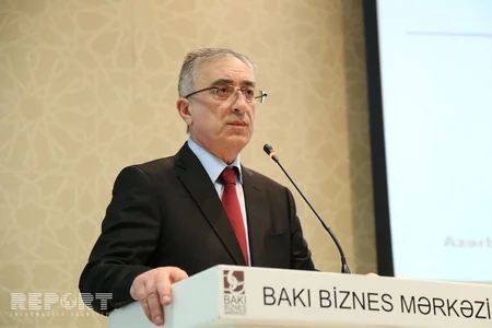 Bakıda sənayenin inkişafına dövlət dəstəyi müzakirə olunur - FOTO