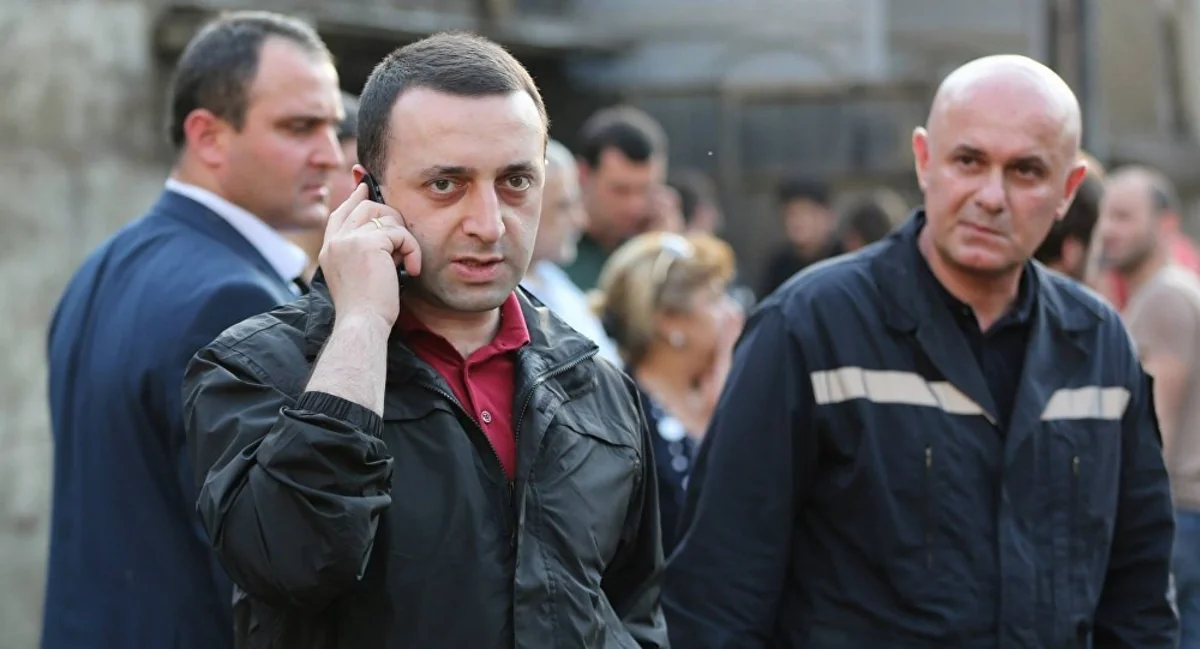 Gürcüstanın müdafiə naziri Marneulidəki vəziyyətlə tanış oldu