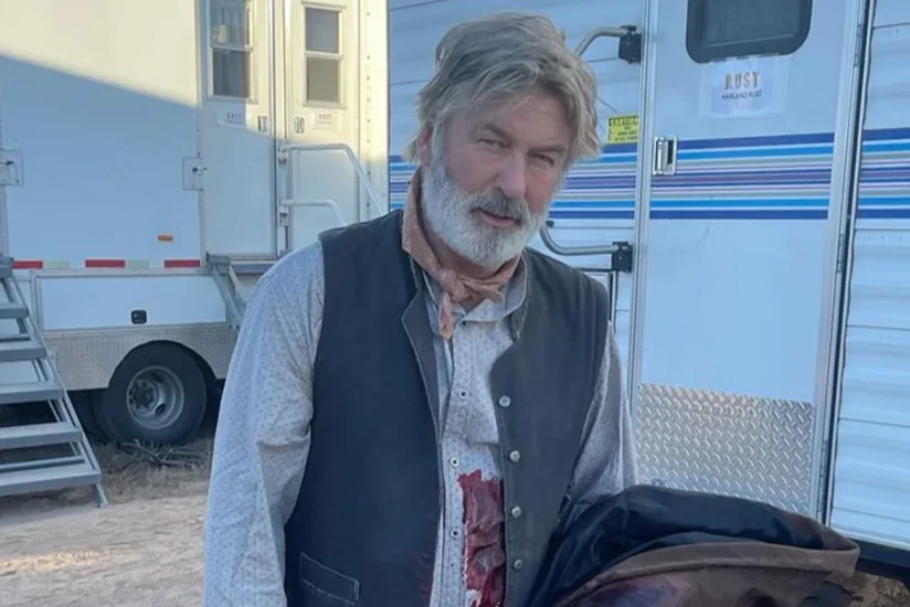 Balduin filmin çəkilişləri zamanı həlak olan operatorun vida mərasimində iştirak edib