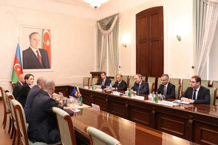 Baş prokuror Litvanın Xüsusi İstintaq Xidmətinin rəhbəri ilə görüşüb