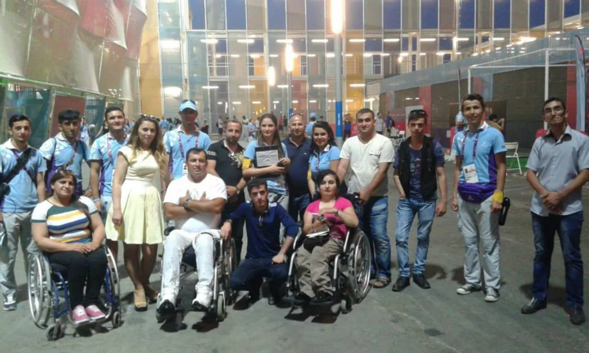 ​18 nəfər sağlamlıq imkanları məhdud gənc Bakı 2015də könüllü kimi iştirak edib
