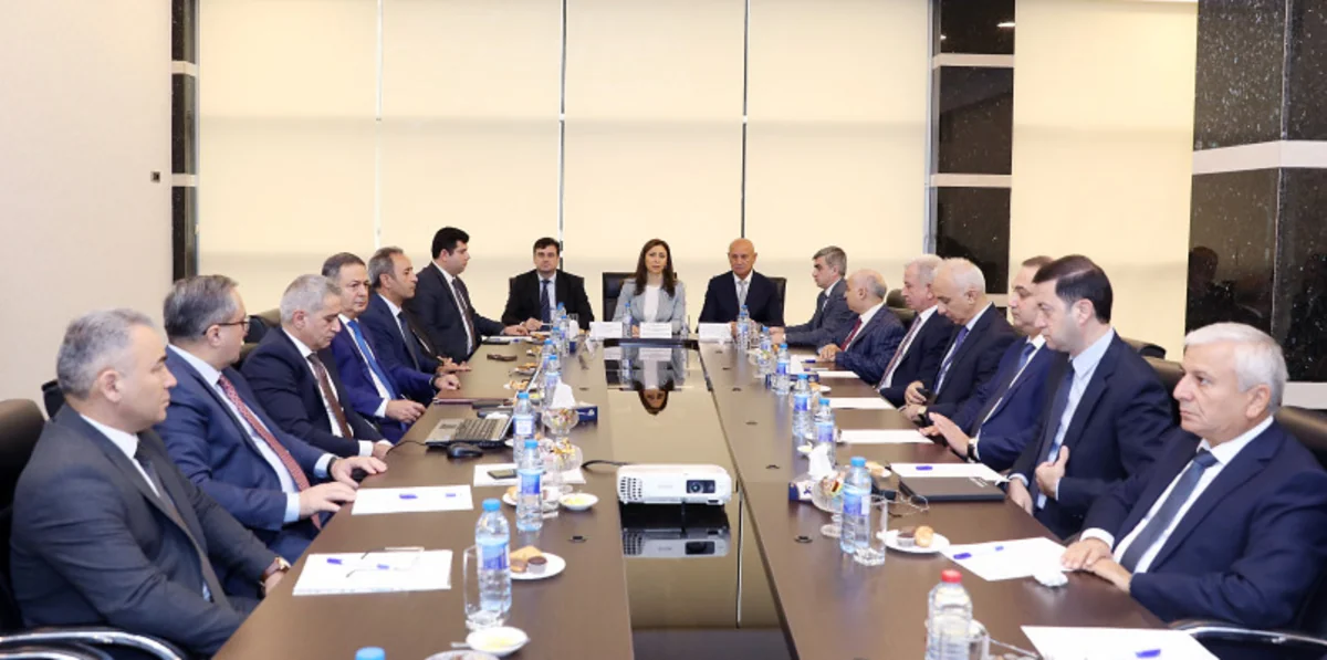 Kommersiya məhkəmələrinin hakimləri “Maliyyə və bankçılıq” mövzusunda təlimlərə cəlb edilib