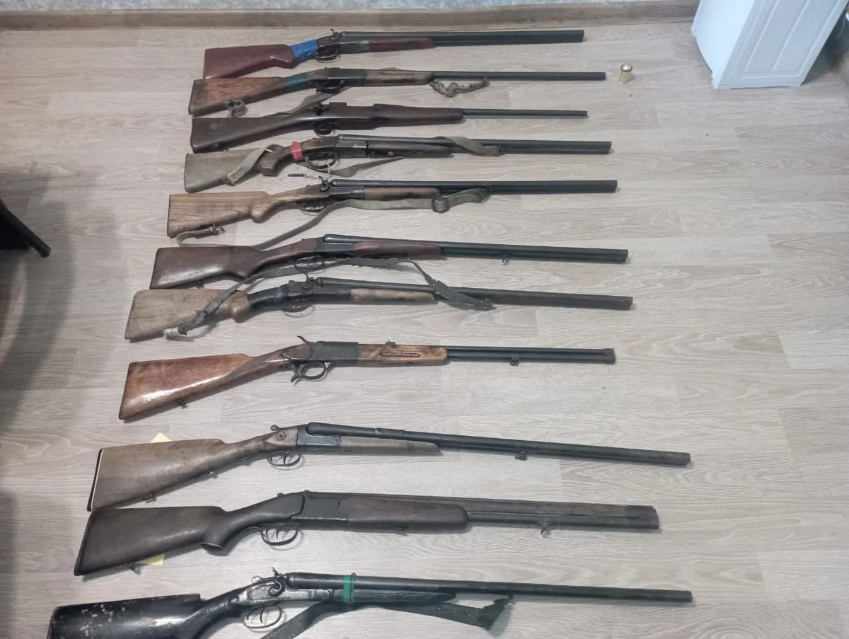Şirvanda avtomat tapılıb, 11 tüfəng isə polisə təhvil verilib