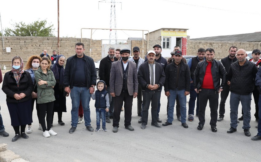 “Azəriqaz” Bakının Qala qəsəbəsinin sakinlərinin problemini dinləyib