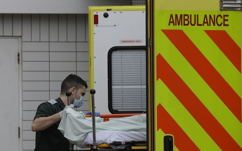 Britaniyada bir gündə koronavirusdan 324 nəfər ölüb