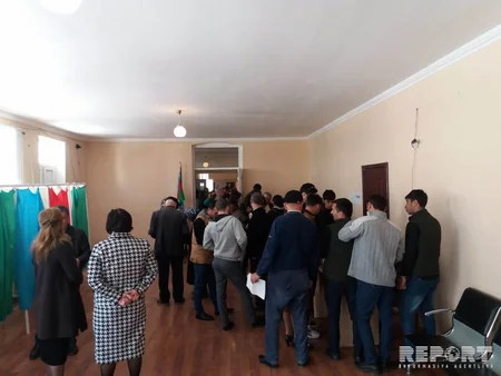 53 saylı DSK-nın sədri: Seçicilər fəal şəkildə səsvermədə iştirak edirlər