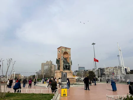 İstanbulun 572 illik əzəməti: Taksimdən Ayasofyaya uzanan yol - REPORTAJ