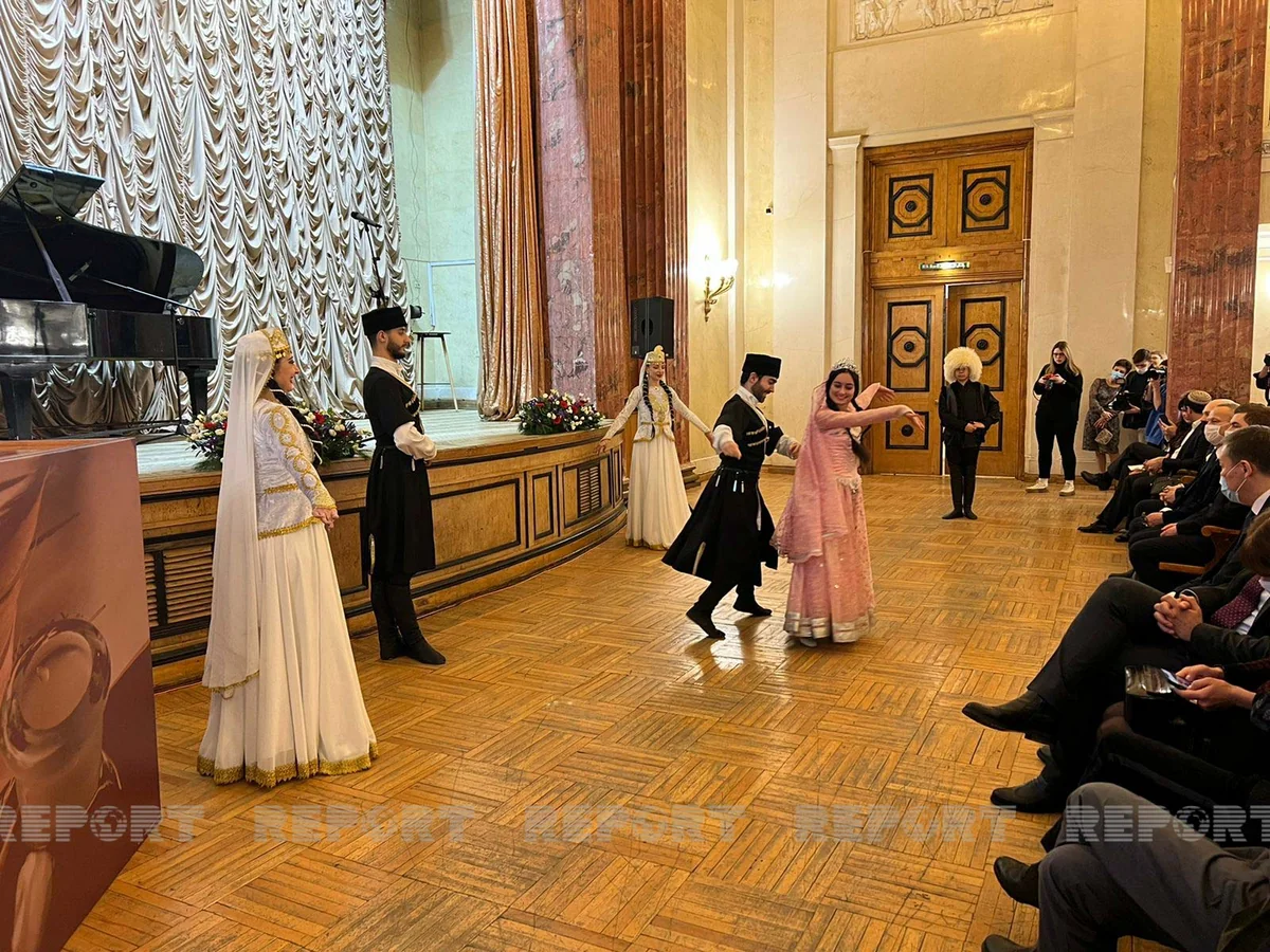 Азербайджан представлен на выставке Музыкальный фольклор народов стран СНГ