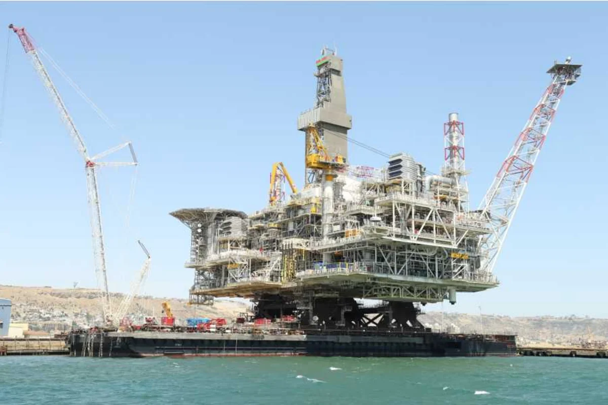 ASCO: Azəri-Mərkəzi-Şərqi” platformasının üst modulu “STB-1” barjına yüklənib