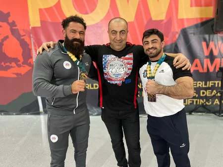 Азербайджанские пауэрлифтеры стали чемпионами мира