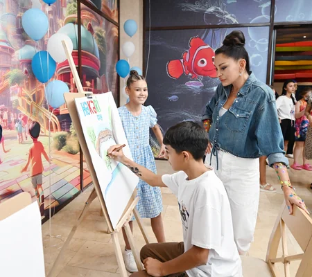 First Vice-President Mehriban Aliyeva attends celebration organized for children by Heydar Aliyev Foundation