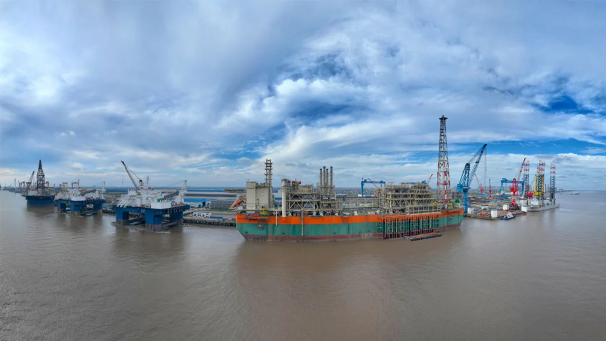 Reuters: Russian oil shipped to Asia in Chinese supertankers