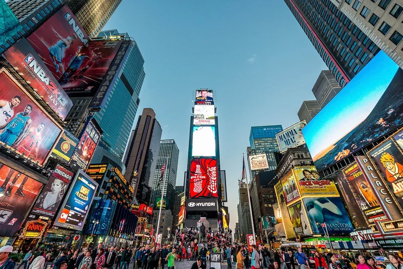Названы самые популярные города в Instagram