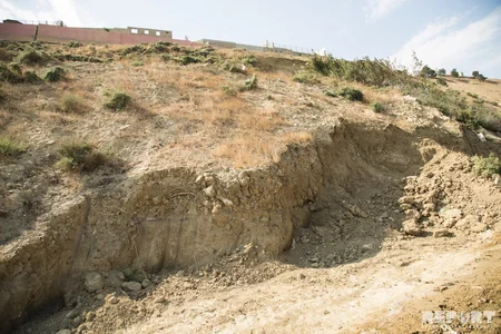 Badamdarda torpaq sürüşməsi baş verib, 8 ailəyə evlərini tərk etməklə bağlı xəbərdarlıq olunub - FOTOREPORTAJ - VİDEO - YENİLƏNİB