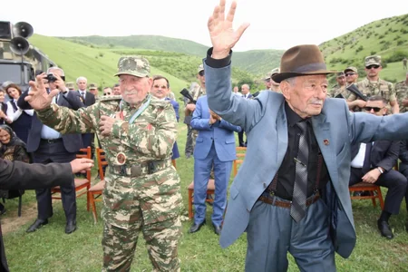 Qazaxda Azərbaycan Xalq Cümhuriyyətinin yaşıdı Nəbi Nəbiyevin 100 yaşı qeyd olunub