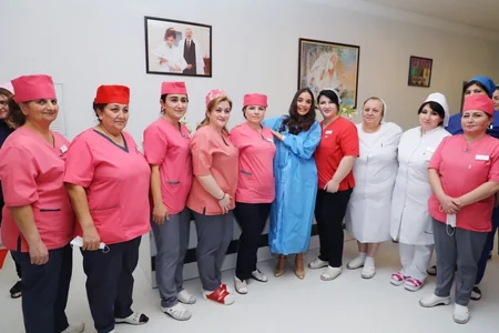 Leyla Əliyeva 3 nömrəli Şəhər Klinik Xəstəxanasının doğum şöbəsində olub