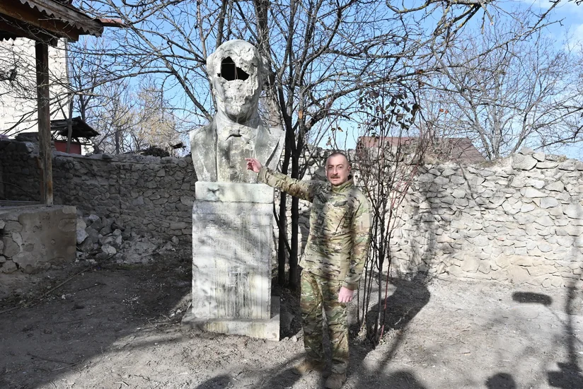 Глава государства: В какое состояние ненавистный враг привел наши священные храмы